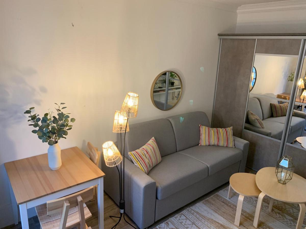 Studio Moderne Au Coeur De Paris Batignolles Exteriör bild