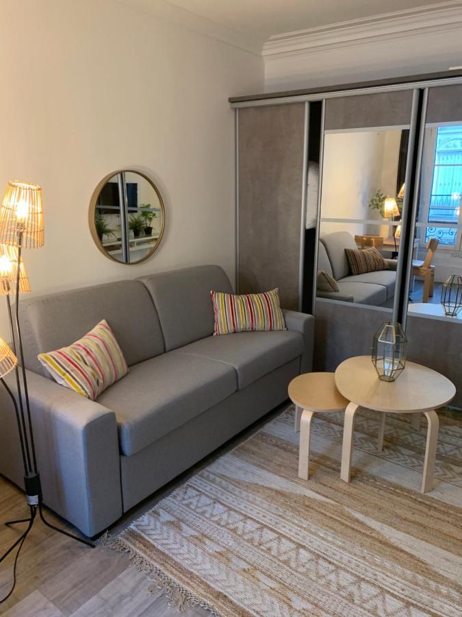 Studio Moderne Au Coeur De Paris Batignolles Exteriör bild